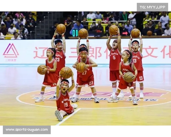 篮球盛宴走进校园，职业球员助力少年梦想